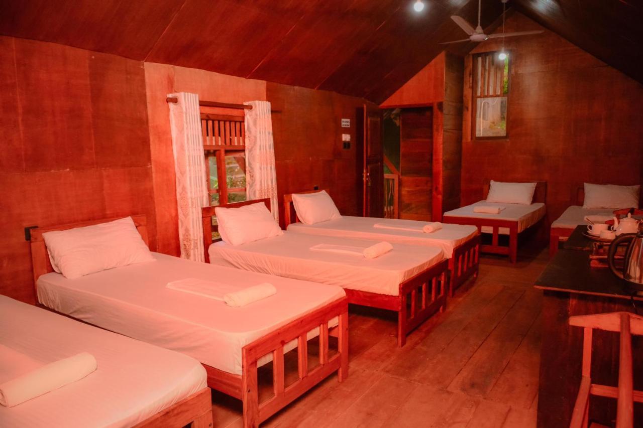 Cinnamon Village Sinharaja 代尼耶耶 外观 照片