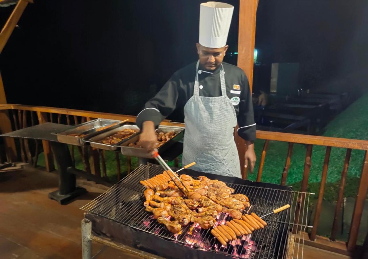 Cinnamon Village Sinharaja 代尼耶耶 外观 照片