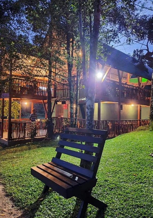 Cinnamon Village Sinharaja 代尼耶耶 外观 照片